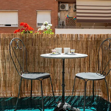 Bernadette - Vaticano Area