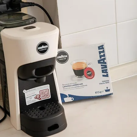 Bernadette - Vaticano Area