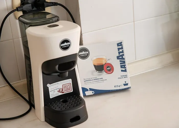 Bernadette - Vaticano Area